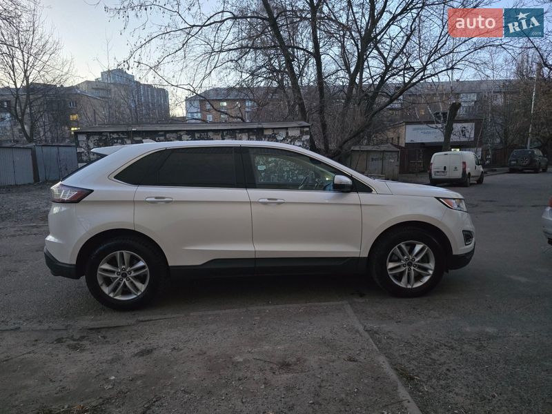 Позашляховик / Кросовер Ford Edge 2016 в Києві