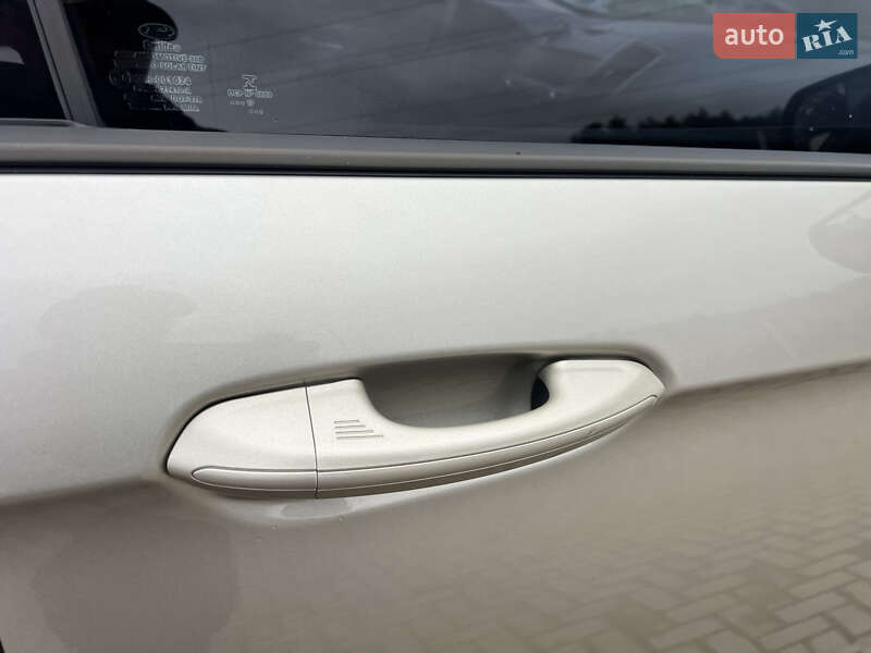 Внедорожник / Кроссовер Ford Edge 2017 в Киеве