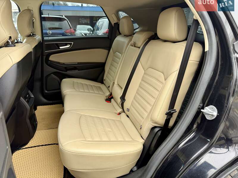 Внедорожник / Кроссовер Ford Edge 2016 в Харькове