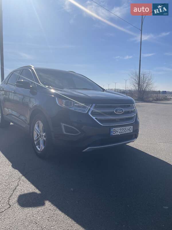 Внедорожник / Кроссовер Ford Edge 2016 в Благовещенском