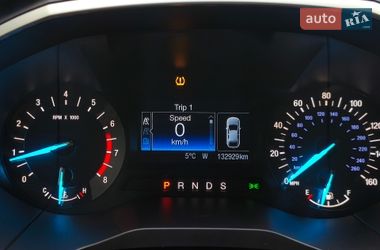 Позашляховик / Кросовер Ford Edge 2016 в Дніпрі