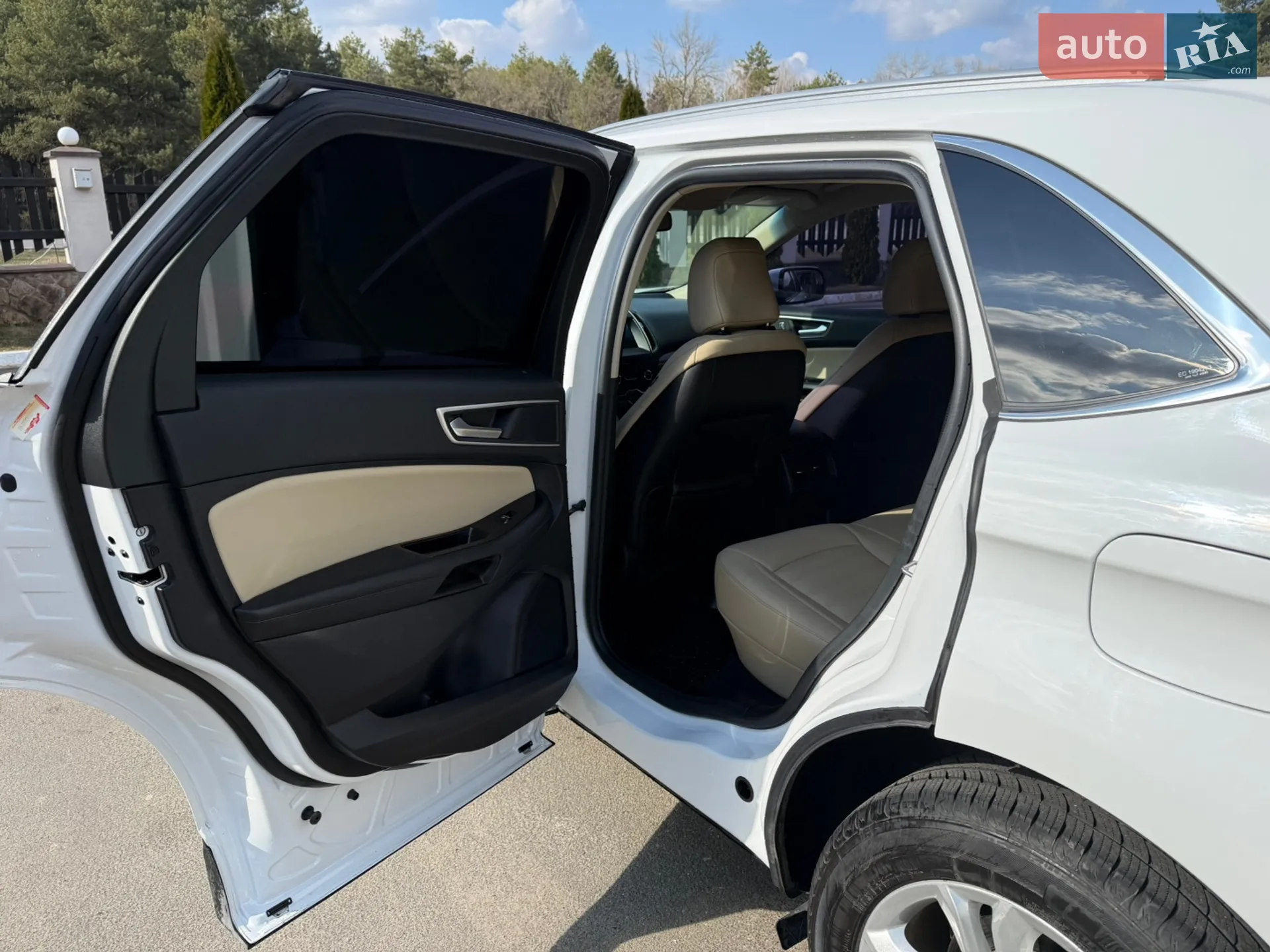 2019 Ford Edge - мініатюра 28