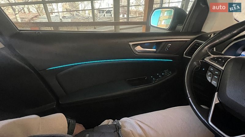 Внедорожник / Кроссовер Ford Edge 2015 в Белой Церкви