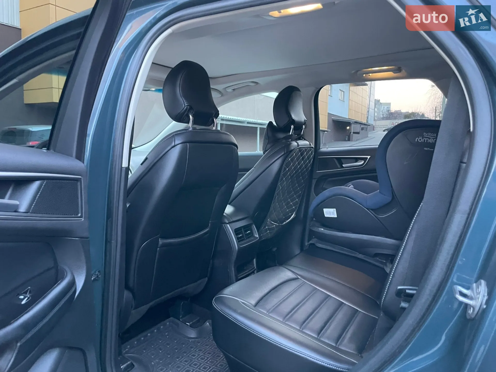 2016 Ford Edge - мініатюра 23
