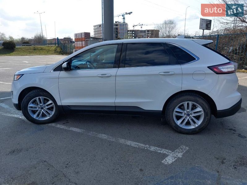 Позашляховик / Кросовер Ford Edge 2018 в Ужгороді