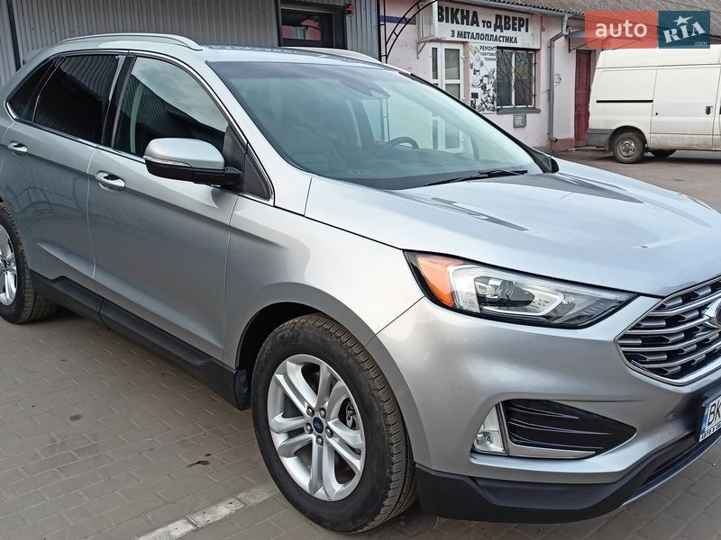 Позашляховик / Кросовер Ford Edge 2019 в Дубні фото 3 Позашляховик / Кросовер Ford Edge 2019 в Дубні
