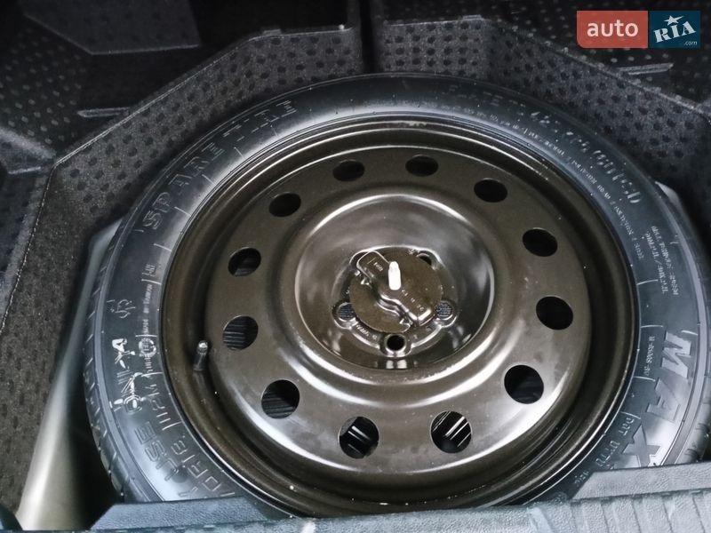 Позашляховик / Кросовер Ford Edge 2019 в Дубні фото 24 Позашляховик / Кросовер Ford Edge 2019 в Дубні