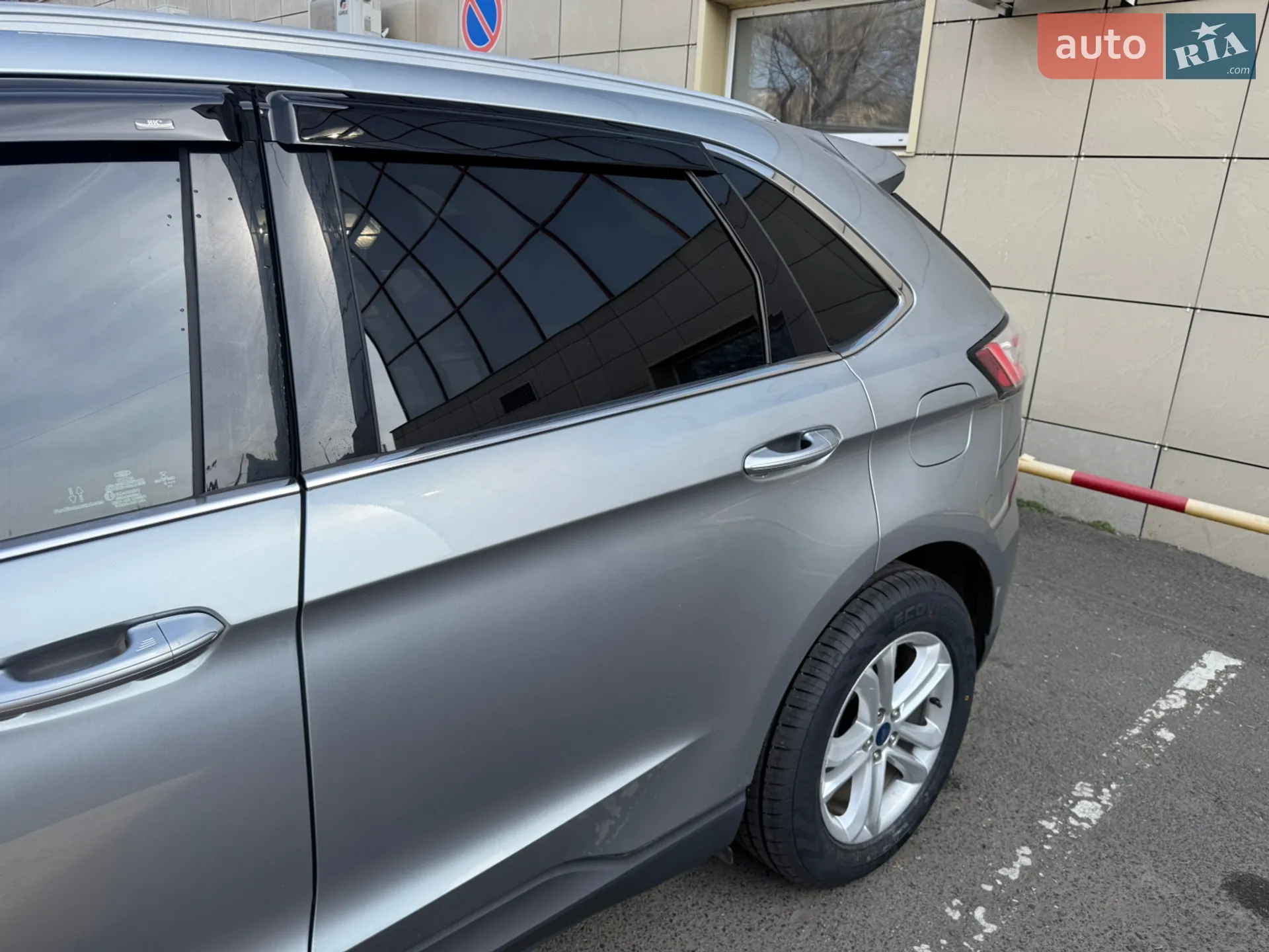 2019 Ford Edge - мініатюра 6