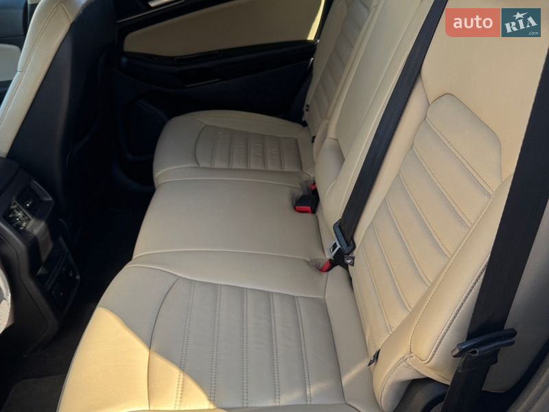 Позашляховик / Кросовер Ford Edge 2015 в Броварах