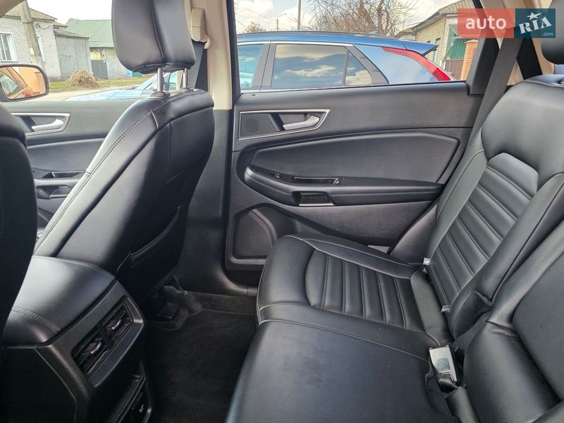 Позашляховик / Кросовер Ford Edge 2019 в Переяславі