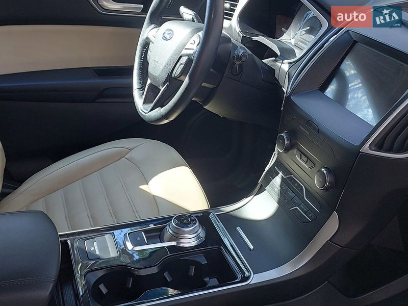 Внедорожник / Кроссовер Ford Edge 2020 в Ирпене