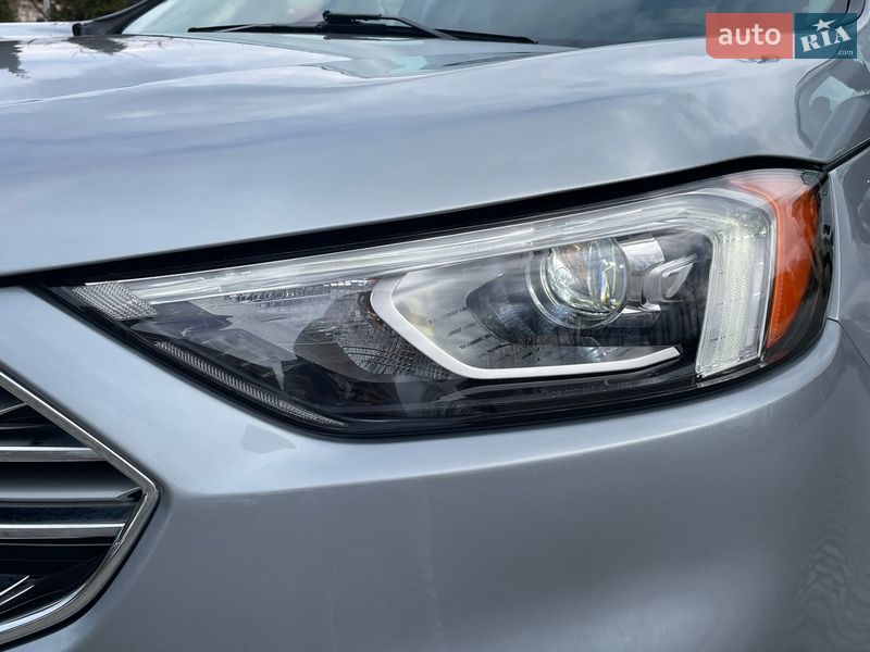 Позашляховик / Кросовер Ford Edge 2020 в Іллінцях