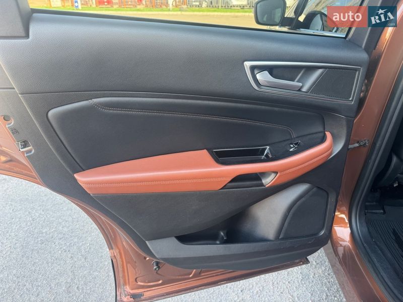 Внедорожник / Кроссовер Ford Edge 2016 в Николаеве