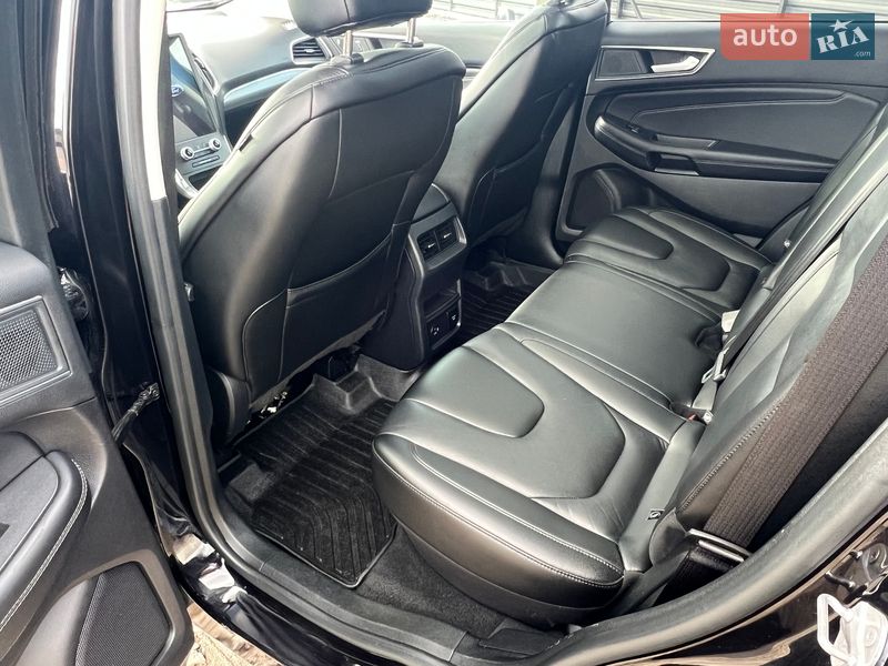 Позашляховик / Кросовер Ford Edge 2021 в Рівному