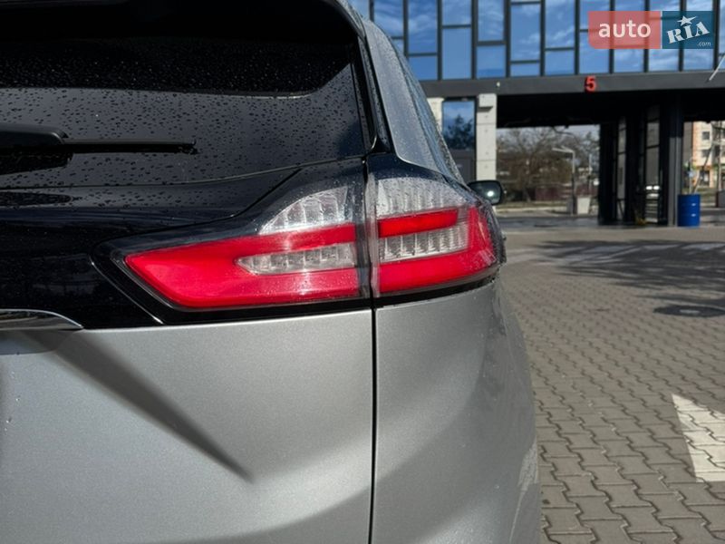 Позашляховик / Кросовер Ford Edge 2018 в Рівному