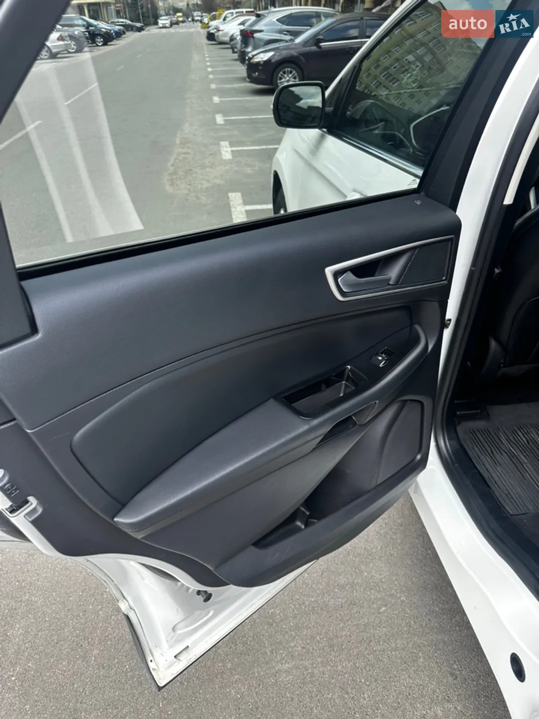 2020 Ford Edge - мініатюра 24