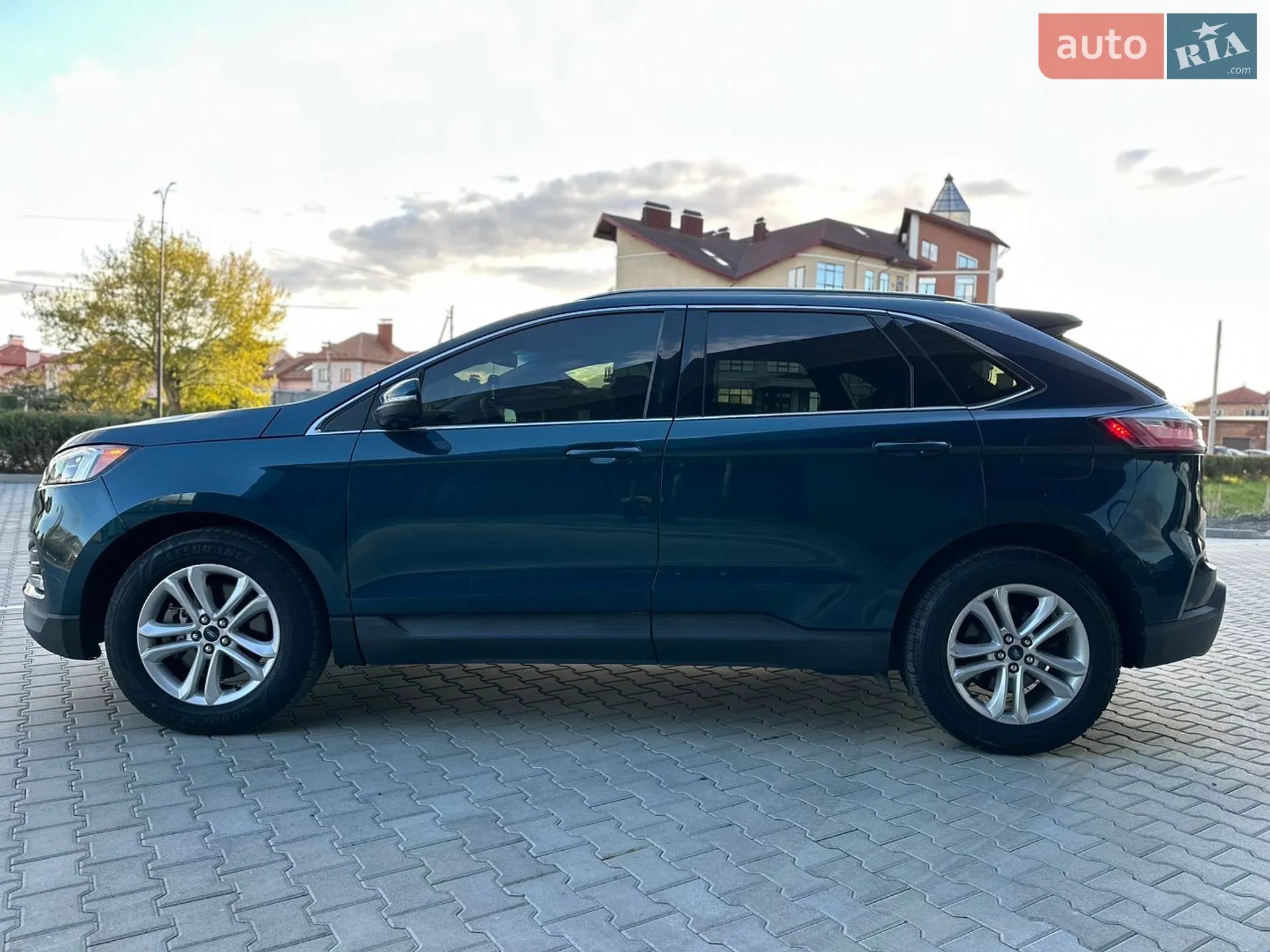 2020 Ford Edge - мініатюра 4