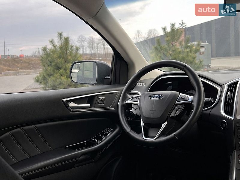 Внедорожник / Кроссовер Ford Edge 2016 в Хмельницком