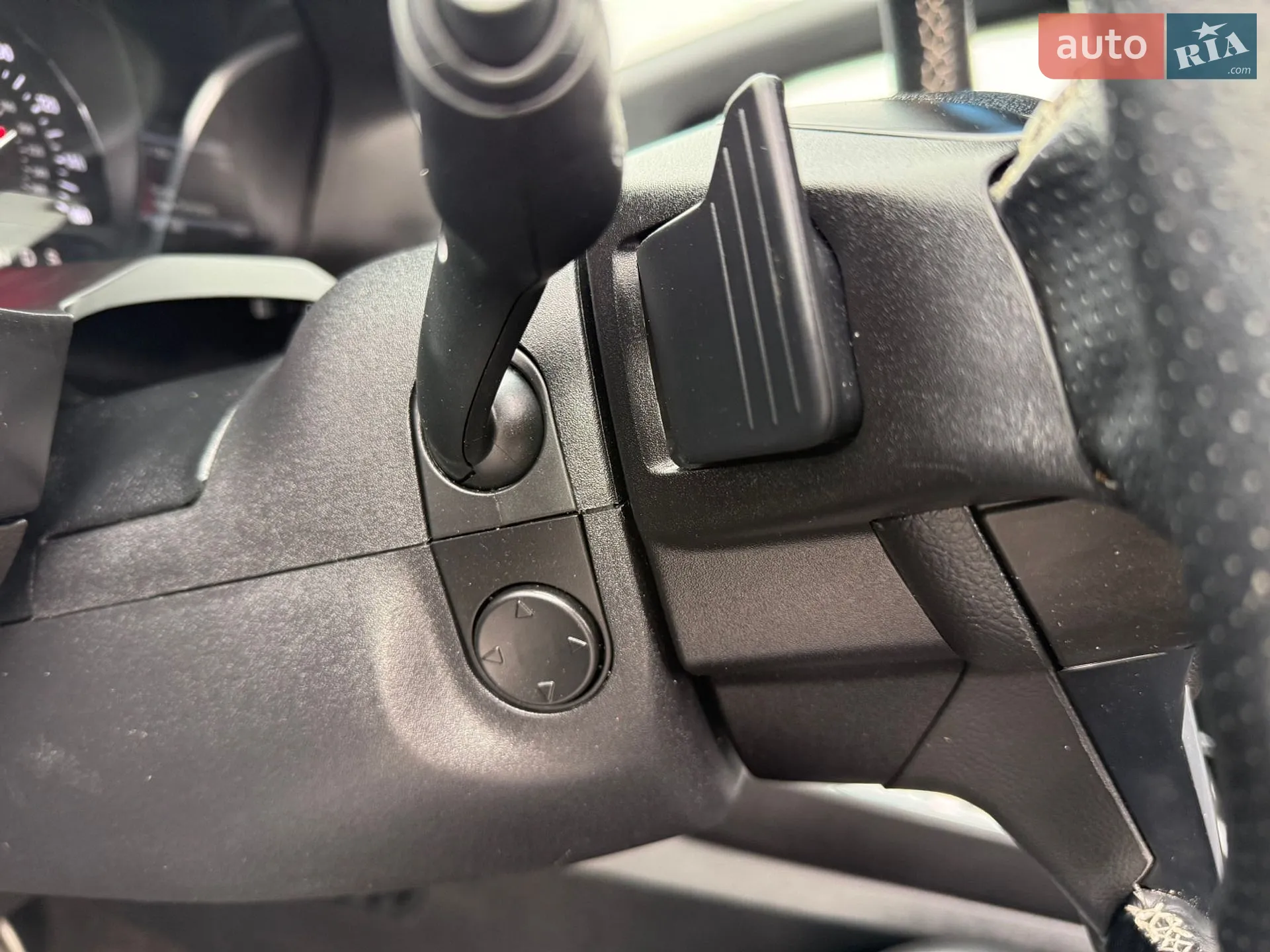 2020 Ford Edge - мініатюра 28