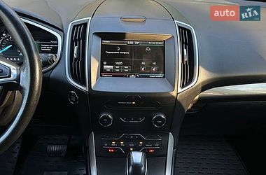 Позашляховик / Кросовер Ford Edge 2015 в Черкасах
