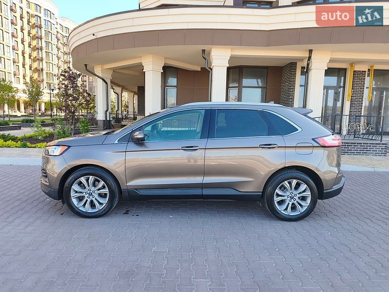 Внедорожник / Кроссовер Ford Edge 2019 в Киеве