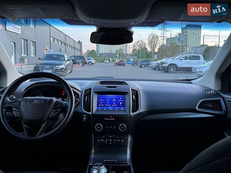 Внедорожник / Кроссовер Ford Edge 2020 в Стрые
