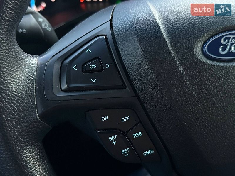 Внедорожник / Кроссовер Ford Edge 2020 в Стрые