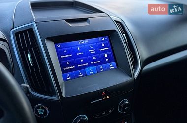 Внедорожник / Кроссовер Ford Edge 2020 в Стрые