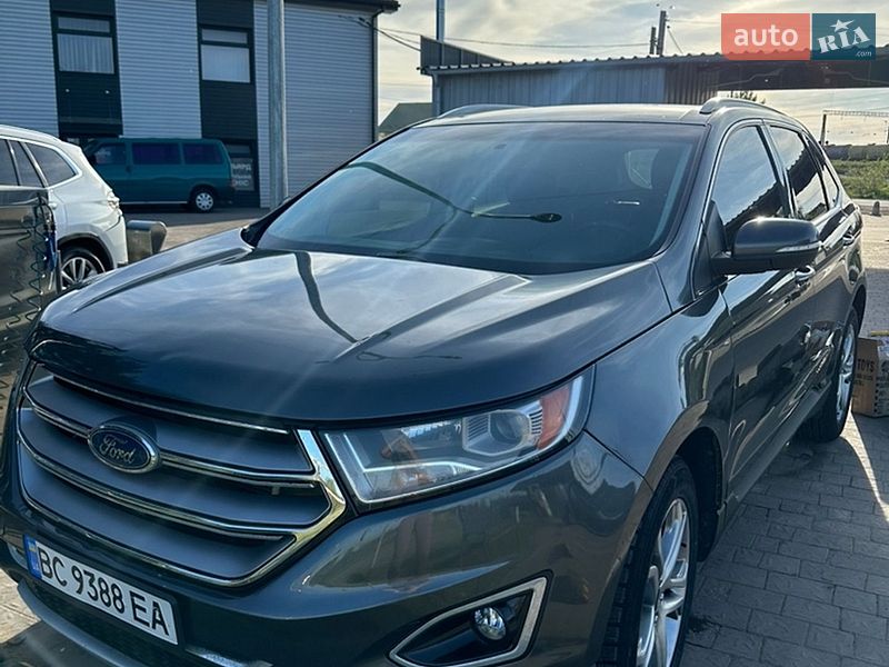 Позашляховик / Кросовер Ford Edge 2016 в Мостиській