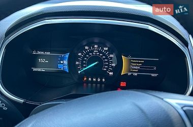 Позашляховик / Кросовер Ford Edge 2016 в Мостиській