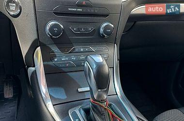 Позашляховик / Кросовер Ford Edge 2017 в Дніпрі