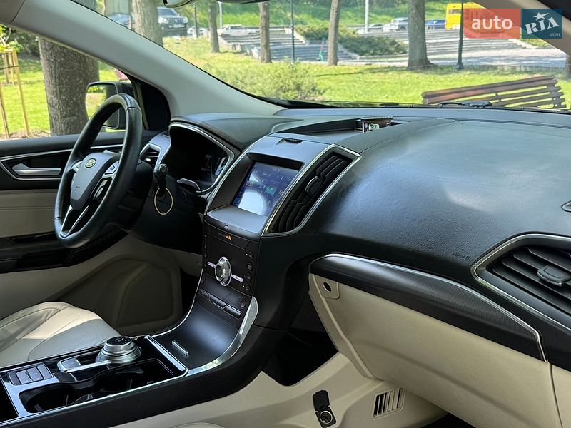 Позашляховик / Кросовер Ford Edge 2020 в Києві