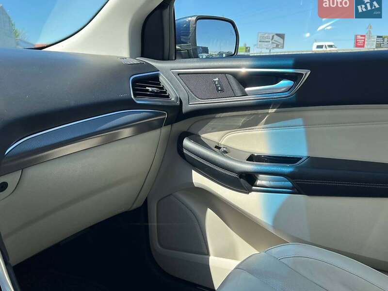 Внедорожник / Кроссовер Ford Edge 2016 в Львове