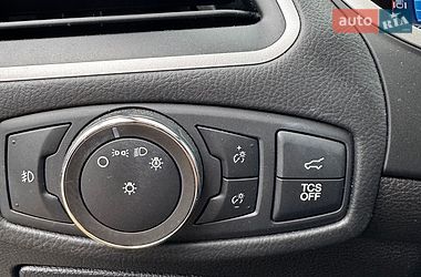 Внедорожник / Кроссовер Ford Edge 2020 в Киеве