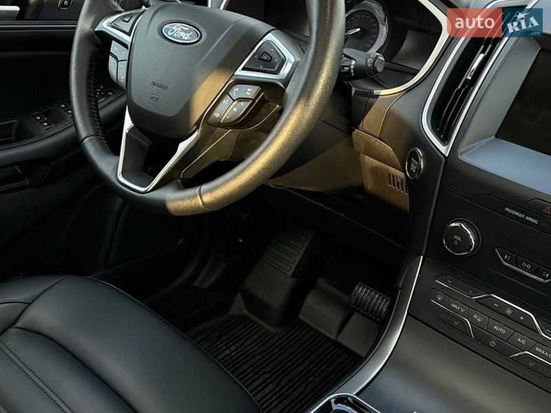 Внедорожник / Кроссовер Ford Edge 2020 в Ивано-Франковске