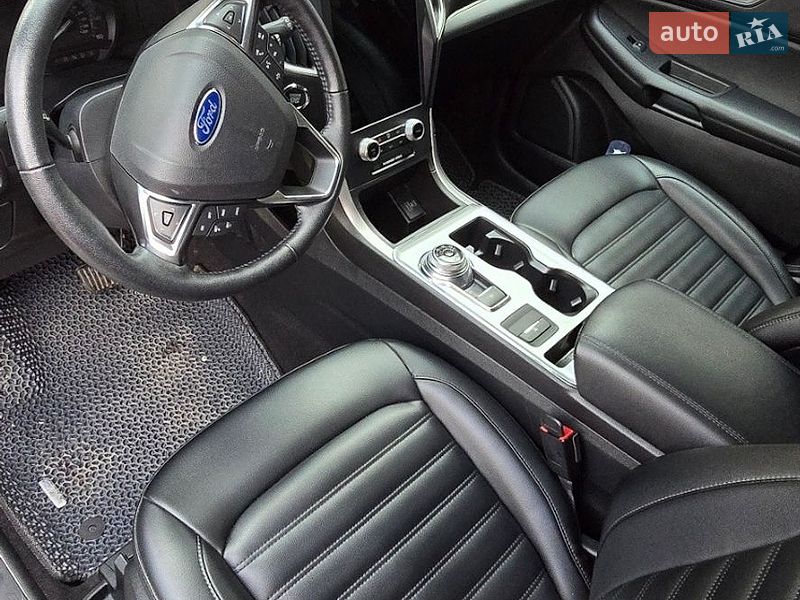 Позашляховик / Кросовер Ford Edge 2022 в Черкасах