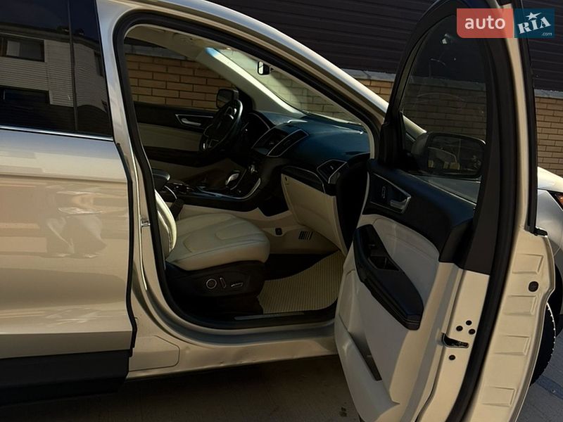 Внедорожник / Кроссовер Ford Edge 2017 в Бердичеве