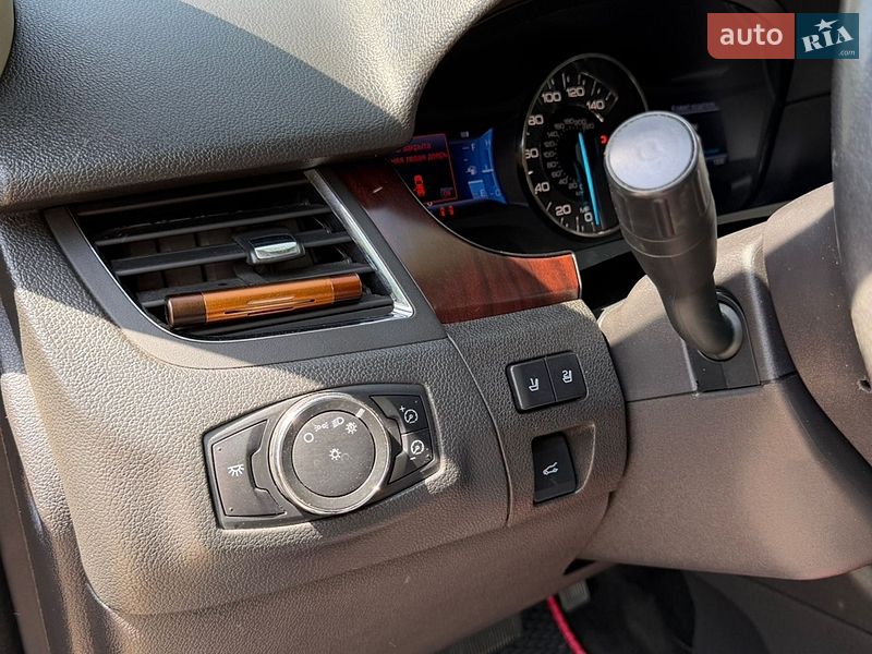 Позашляховик / Кросовер Ford Edge 2012 в Чернігові