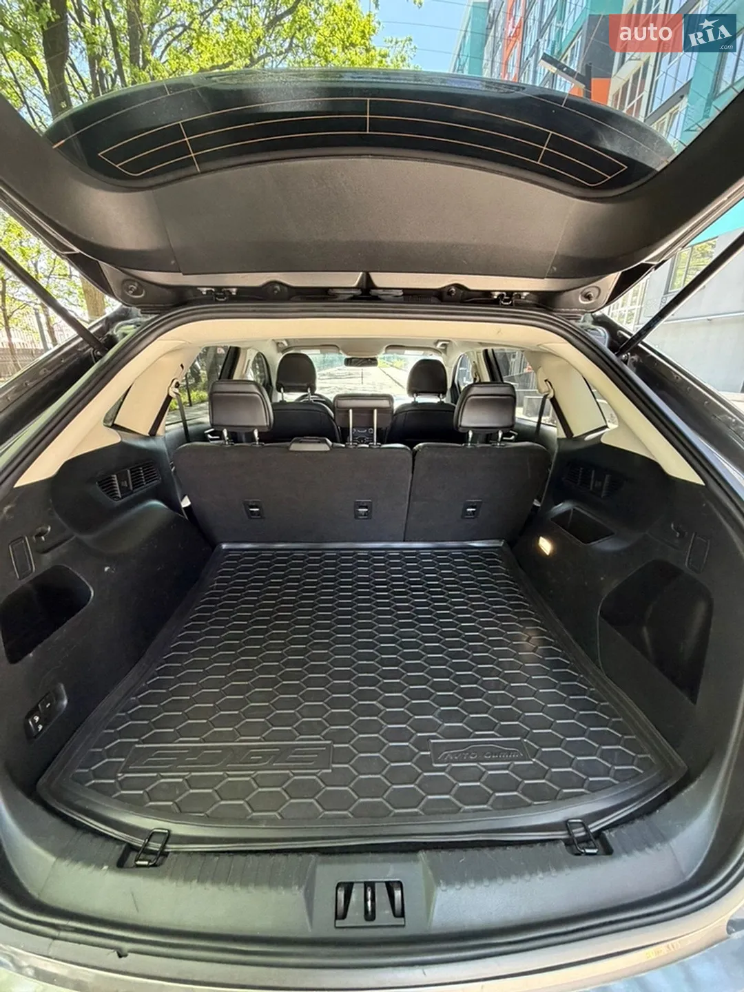 2019 Ford Edge - мініатюра 22