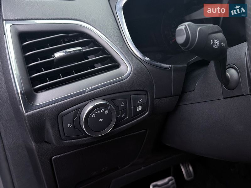 Внедорожник / Кроссовер Ford Edge 2021 в Киеве