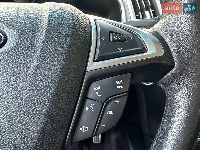 Внедорожник / Кроссовер Ford Edge 2015 в Одессе