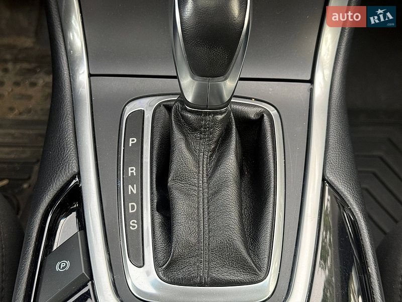 Позашляховик / Кросовер Ford Edge 2017 в Запоріжжі