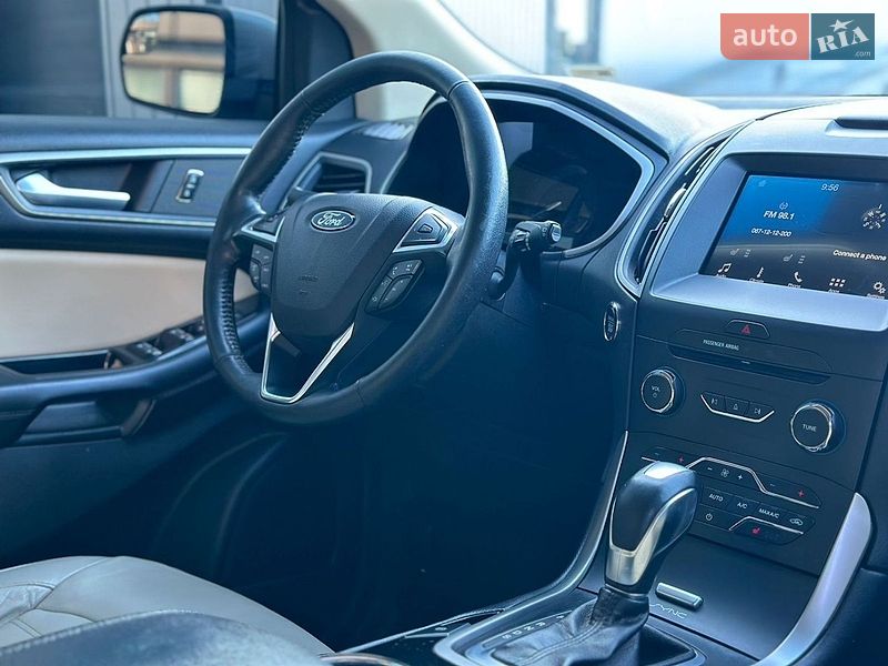 Позашляховик / Кросовер Ford Edge 2017 в Луцьку