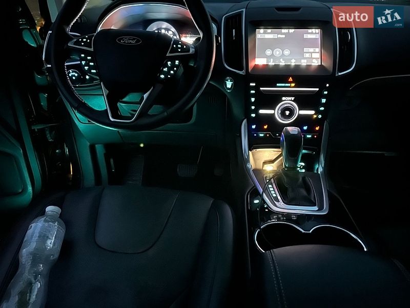 Внедорожник / Кроссовер Ford Edge 2017 в Тернополе