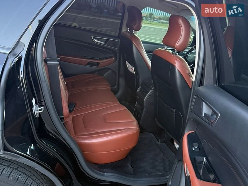 Внедорожник / Кроссовер Ford Edge 2016 в Киеве