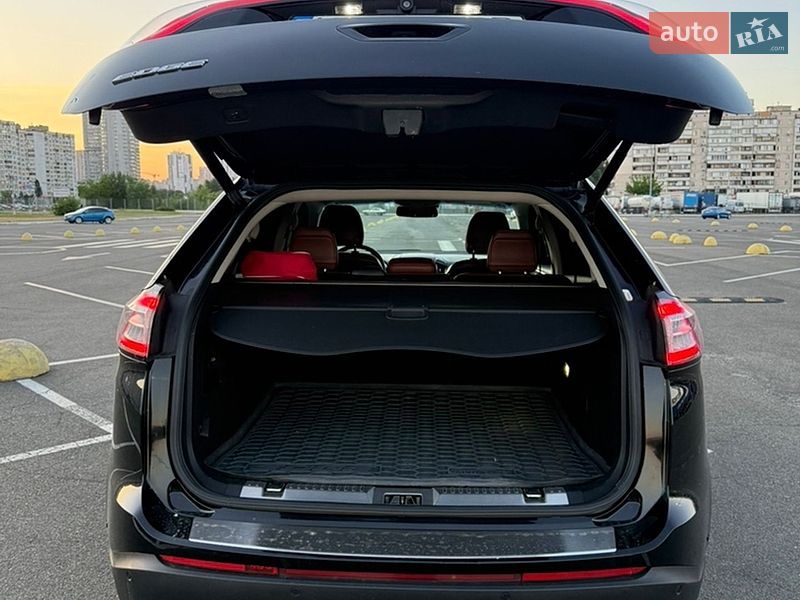 Внедорожник / Кроссовер Ford Edge 2016 в Киеве