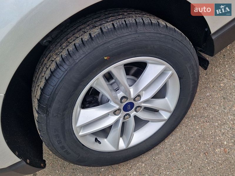 Позашляховик / Кросовер Ford Edge 2016 в Миколаєві