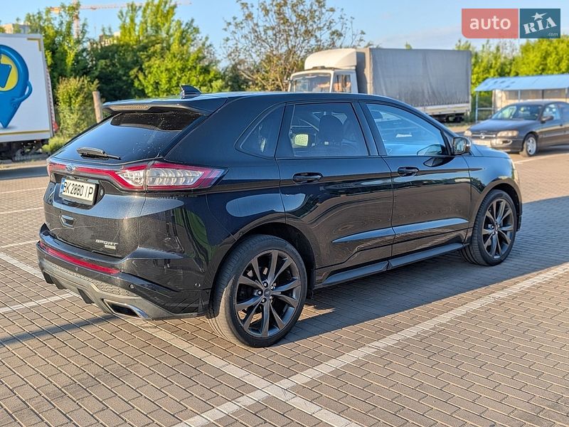 Позашляховик / Кросовер Ford Edge 2015 в Дубні