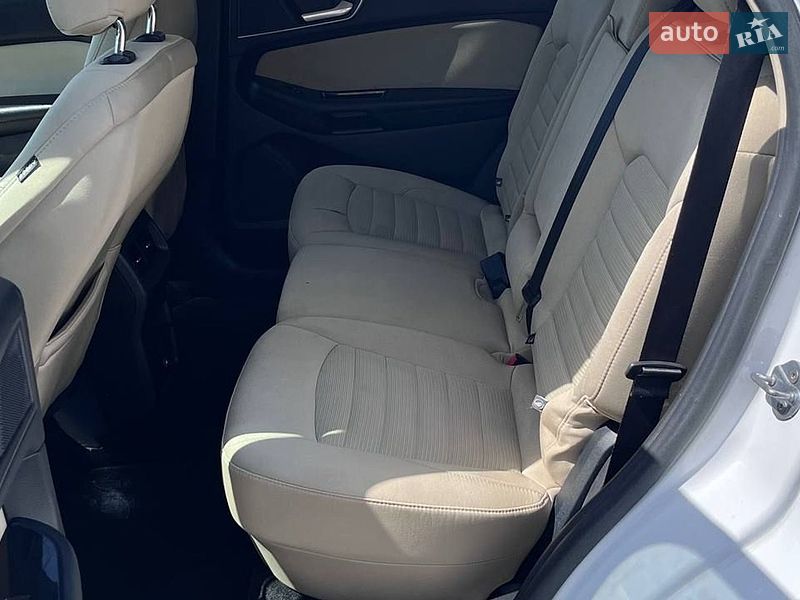 Позашляховик / Кросовер Ford Edge 2017 в Луцьку фото 14 Позашляховик / Кросовер Ford Edge 2017 в Луцьку