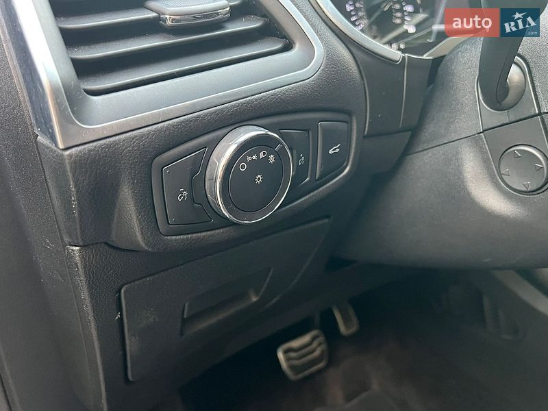 Позашляховик / Кросовер Ford Edge 2016 в Києві